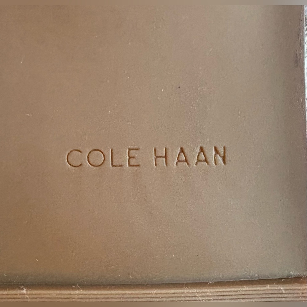 Preloved COLE HAAN Fawn Pecan Gold Leather Sandals Women's Size 10 - Picture 5 of 12